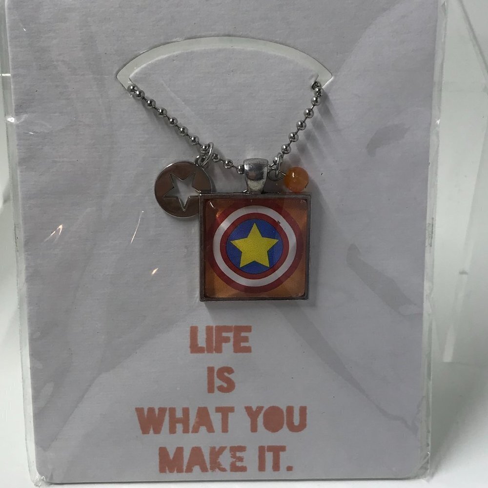 NEW Pendent with Stars and a colorful bead.  Includes 22 inch chain